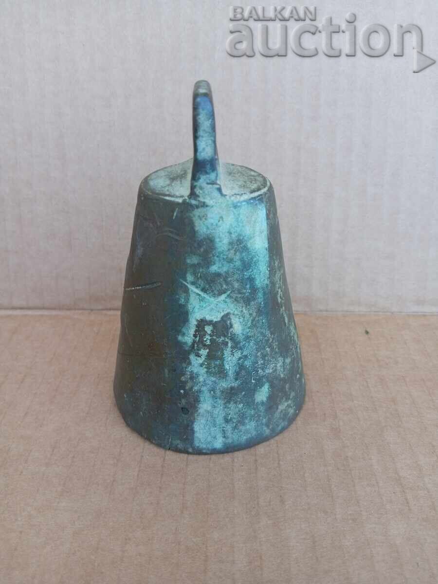 Antique bronze Revival-era cauldron, 19th century - 7