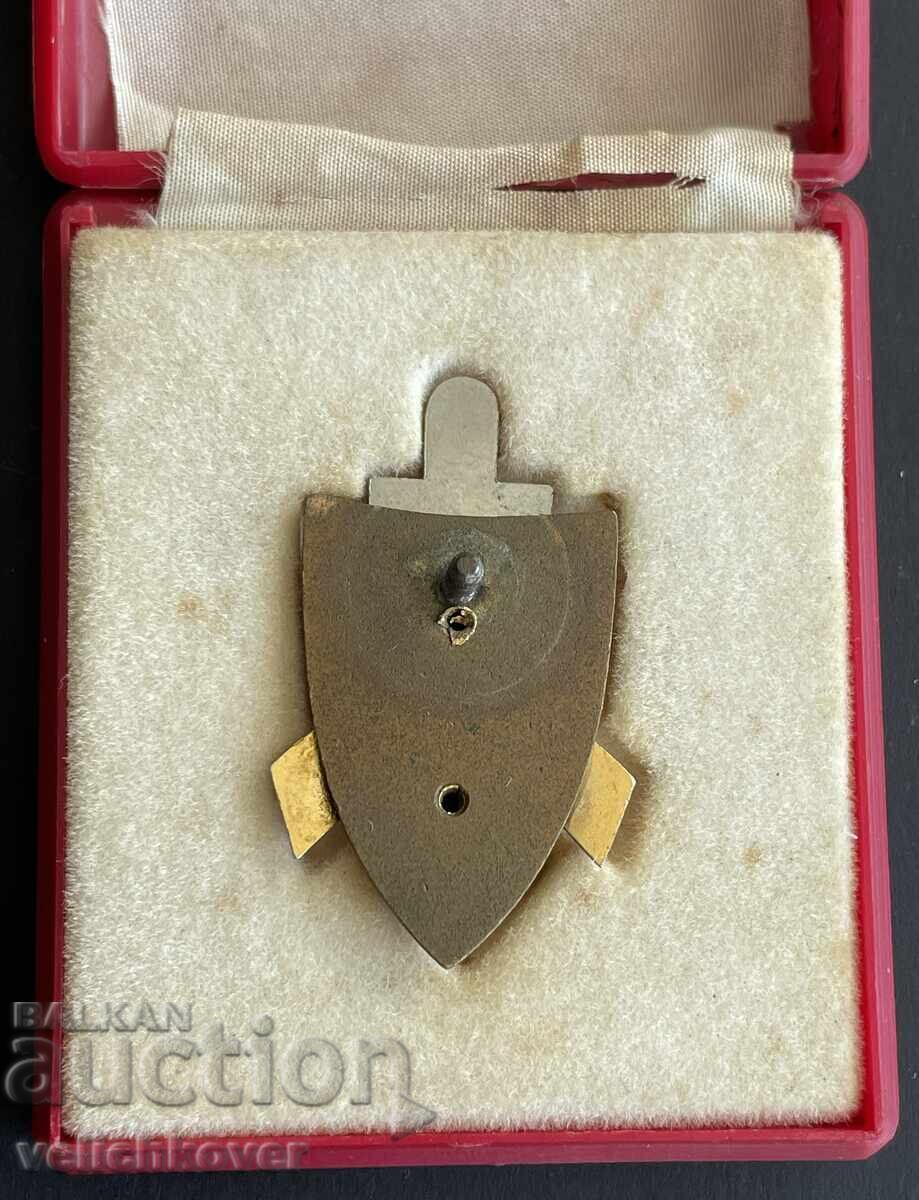 Аукцион 41255 България почетна значка МВР от 80-те г. Аукцион 41255 България почетна значка МВР от 80-те г.