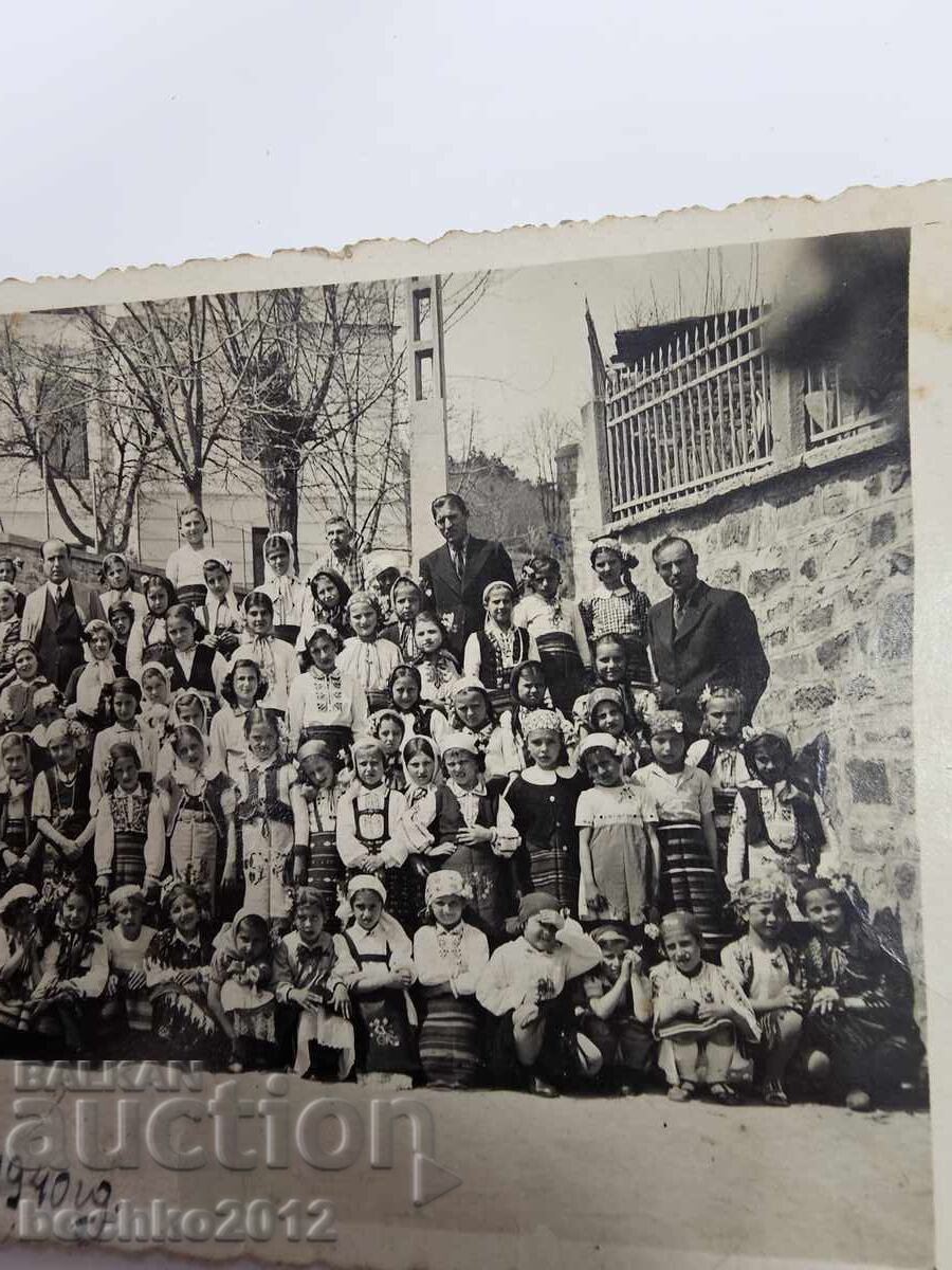 Auction  Revival Photography, photo, traditional costume, paftas 1928