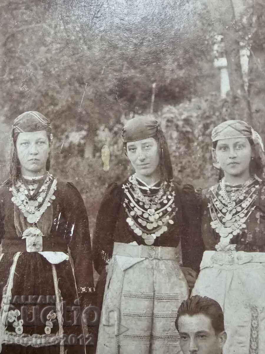 Αναγεννησιακή φωτογραφία, φωτογραφία, παραδοσιακή φορεσιά, παφτιά 19ος αιώνας - 6