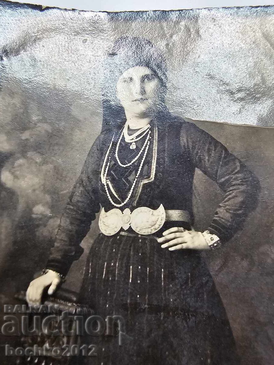 Auction  Revival photography, photo, folk costume, belt buckles 1920-1930