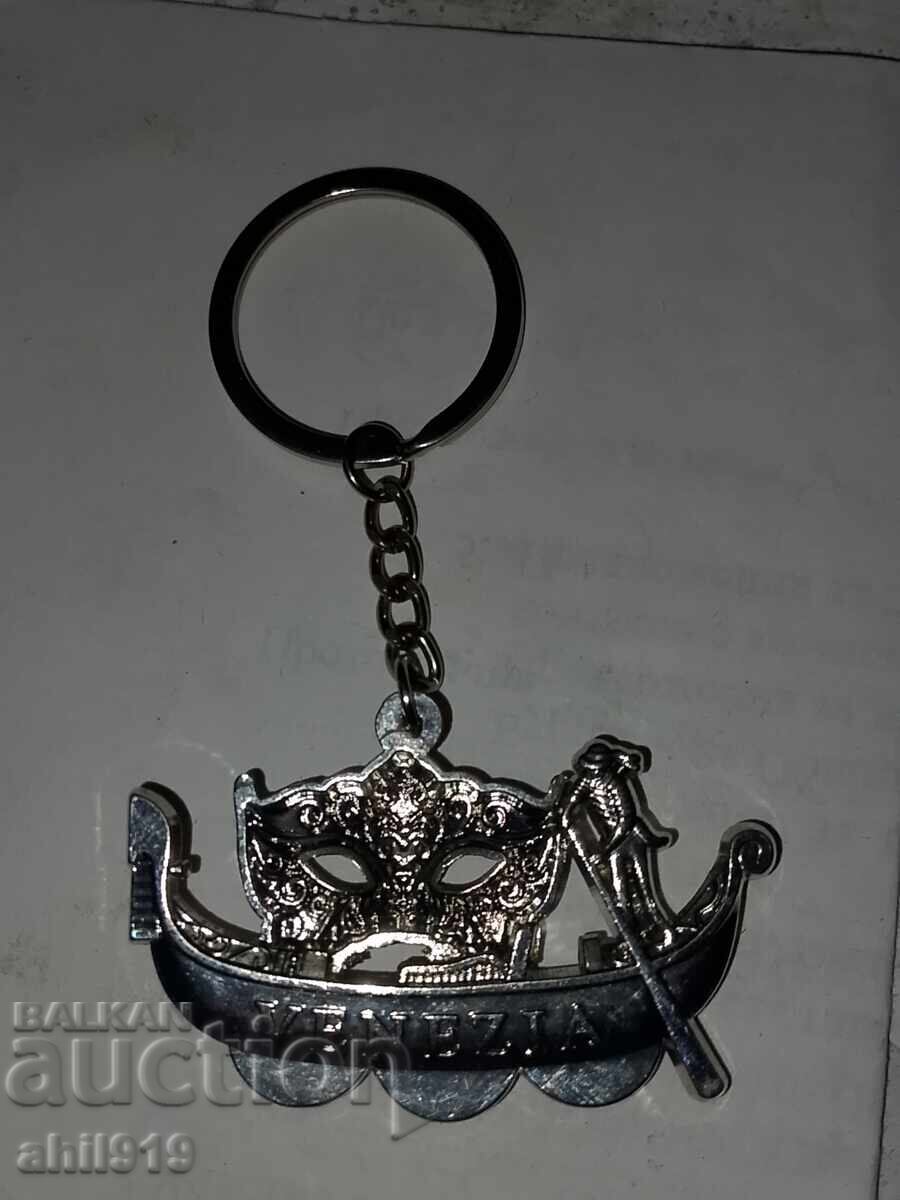 Breloc Veneția cu preț 10.00 BGN | € 5.11 Breloc Veneția cu preț 10.00 BGN | € 5.11