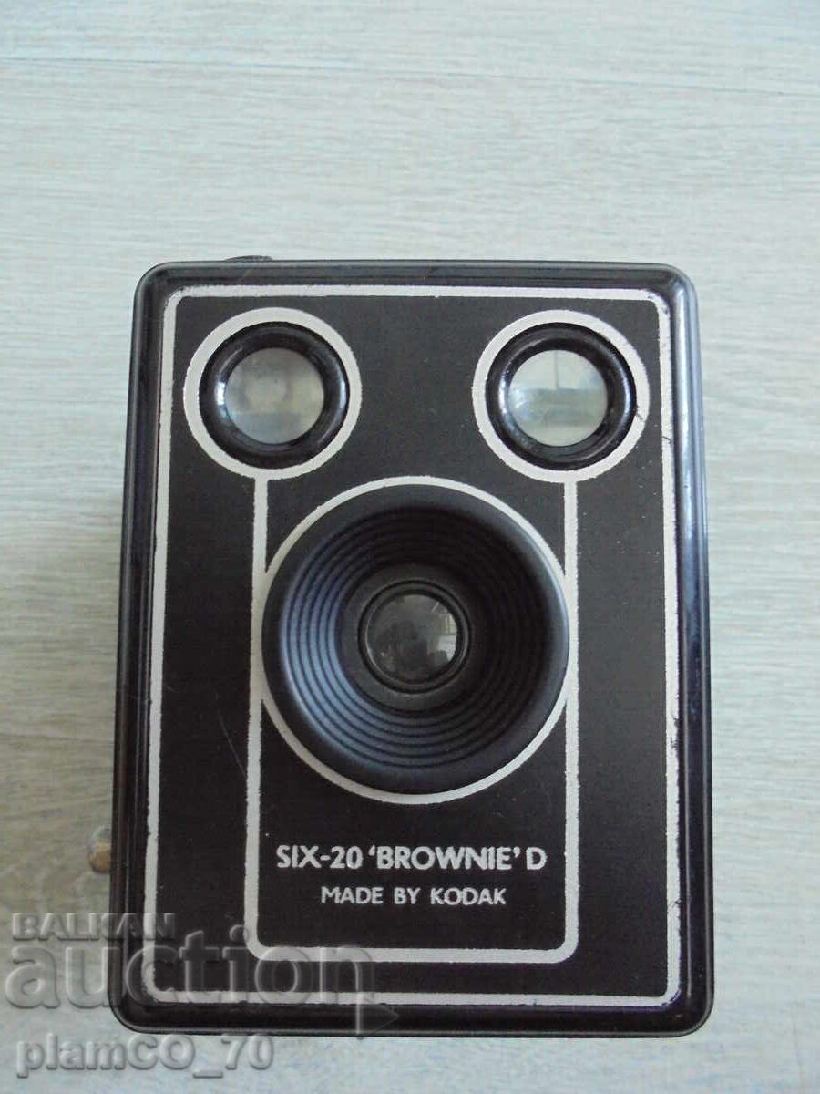 №*8086 aparat foto vechi - KODAK SIX 20 BROWNIE"D cu preț 60.00 BGN | € 30.68 №*8086 aparat foto vechi - KODAK SIX 20 BROWNIE"D cu preț 60.00 BGN | € 30.68