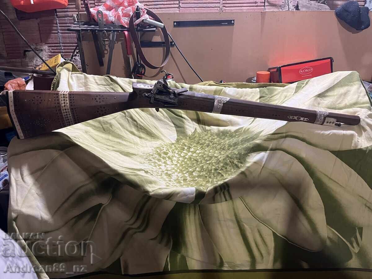 Τοφέκι πυριτόλιθου Shishane Τοφέκι πυριτόλιθου Shishane