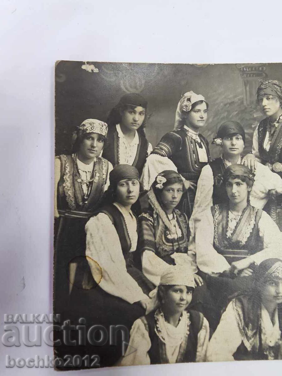 Revival Photography, photo, traditional costume, paftas 1921 with price 35.00 BGN | € 17.90 Revival Photography, photo, traditional costume, paftas 1921 with price 35.00 BGN | € 17.90