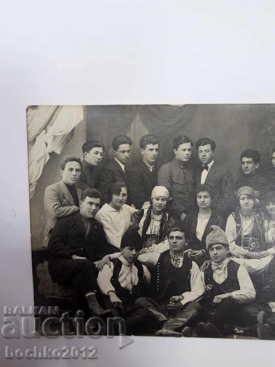 Αναγεννησιακή φωτογραφία, φωτογραφία, φορεσιά, αρχές - 20ος αιώνας με τιμή 20.00 BGN | € 10.23