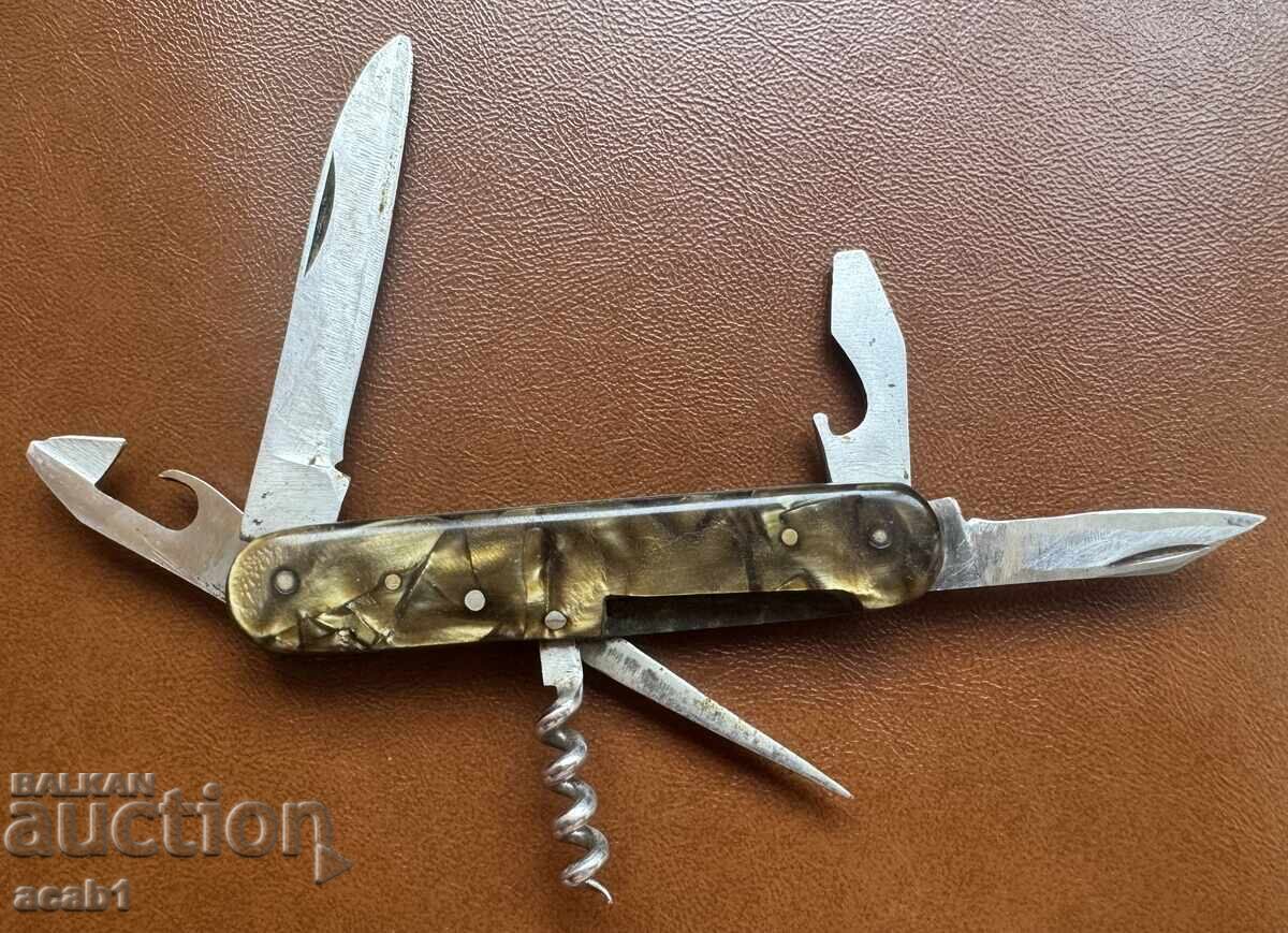 Briceag de buzunar vechi Turist Bucoveț cu preț 16.99 BGN | € 8.69