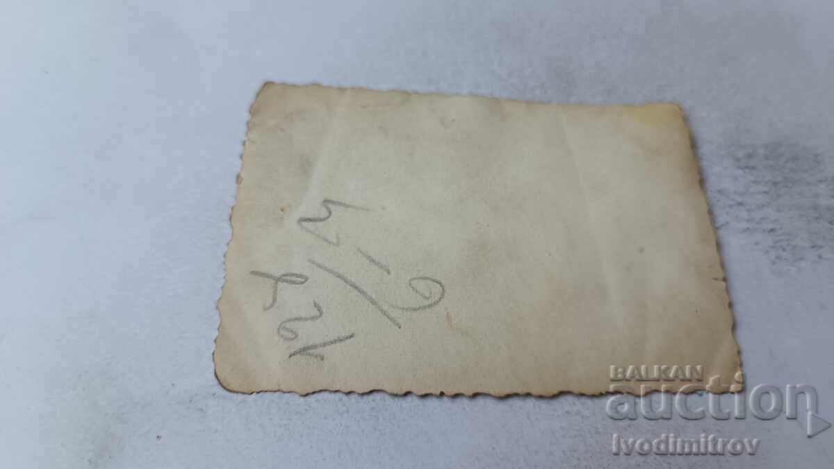 Φωτογραφία Σοφία Τρεις άντρες σε μια βόλτα με τιμή 1.85 BGN | € 0.95 Φωτογραφία Σοφία Τρεις άντρες σε μια βόλτα με τιμή 1.85 BGN | € 0.95