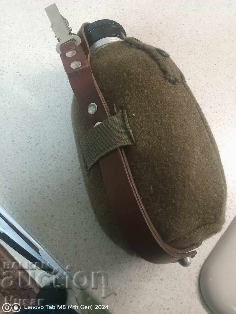 Unknown military canteen with price 24.99 BGN | € 12.78
