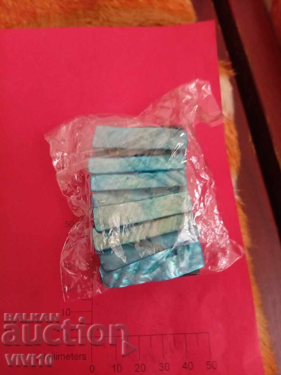 Brățară veche din sidef cu preț € 15.00 | 29.34 BGN