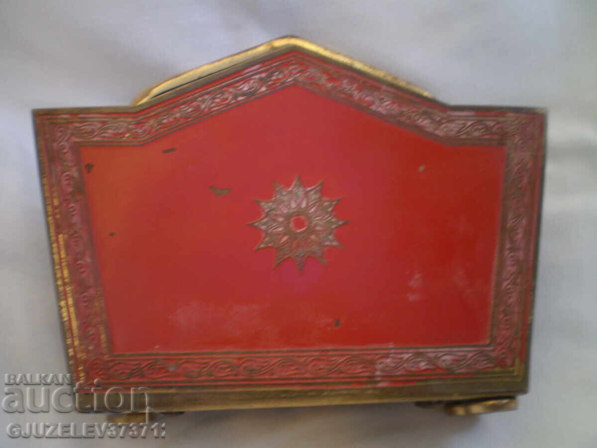 19ος αιώνας Σπάνιος διοργανωτής επιστολών, σημειώσεων ορείχαλκος μπρούντζος με τιμή 79.00 BGN | € 40.39