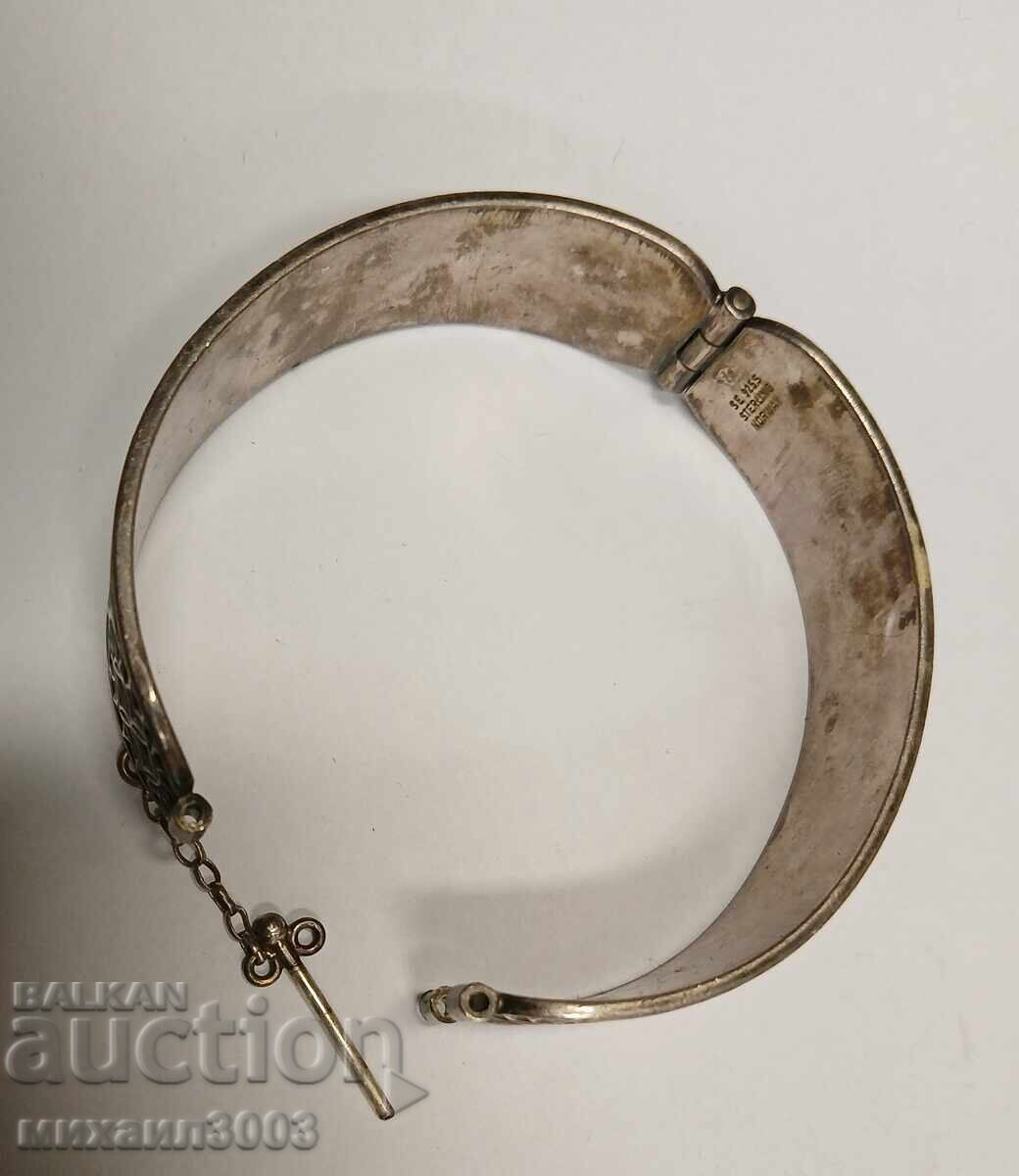 ΑΣΗΜΕΝΙΟ ΒΡΑΧΙΟΛΙ - 5