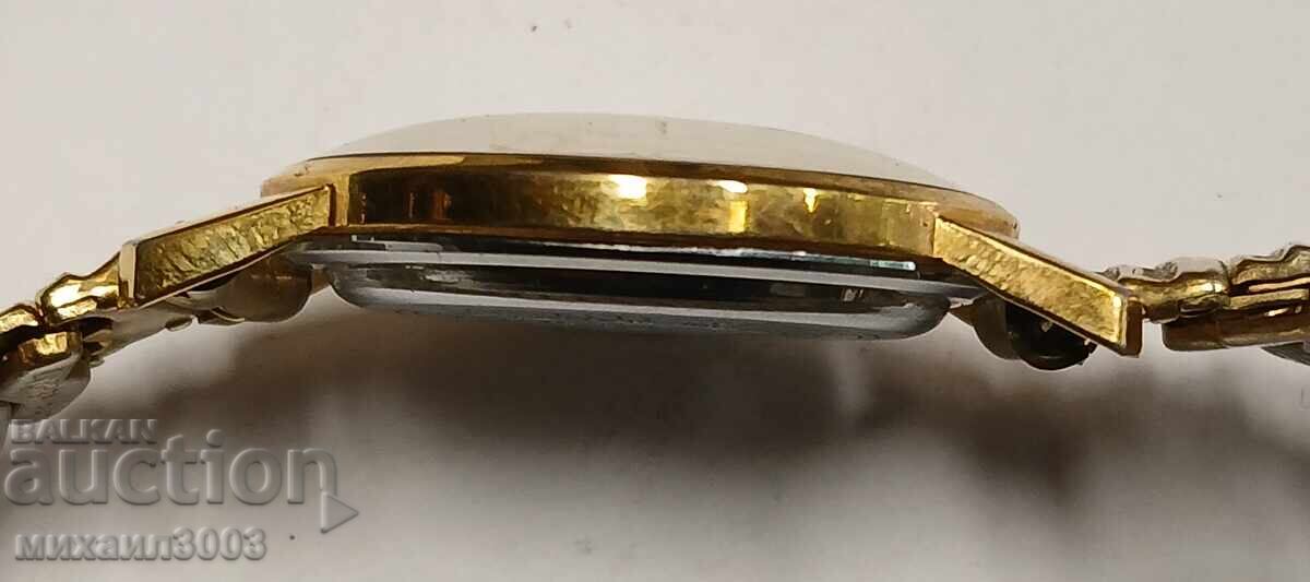 Аукцион ПОЗЛАТЕН ШВЕЙЦАРСКИ МЪЖКИ РЪЧЕН МЕХАНИЧЕН ЧАСОВНИК