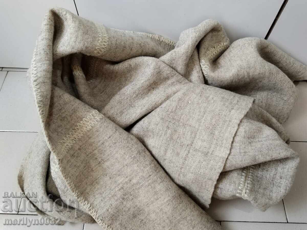 Old hand-woven fabric blanket white felted wool 2/1.2 meters wool - 6