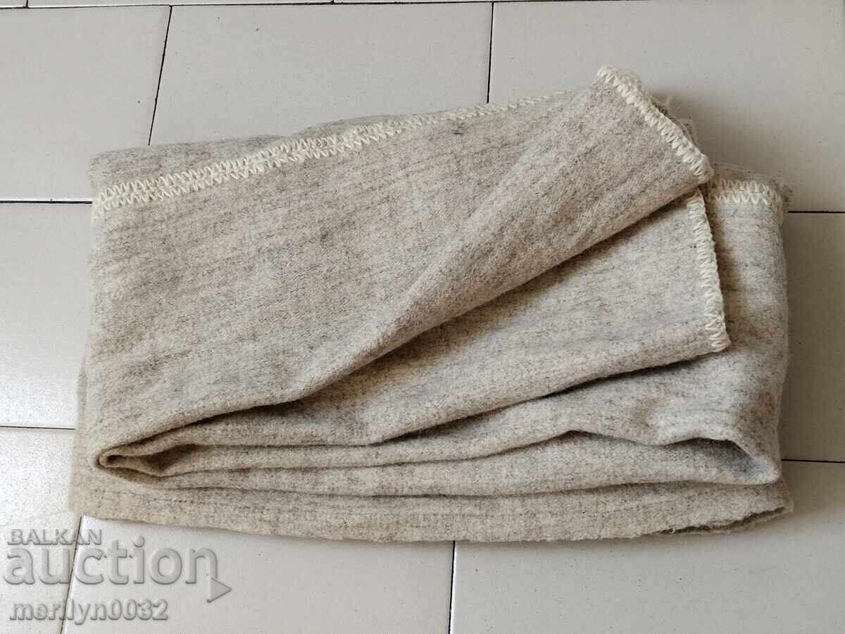 Old hand-woven fabric blanket white felted wool 2/1.2 meters wool - 7