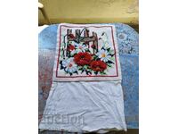 Pernă lucrată manual