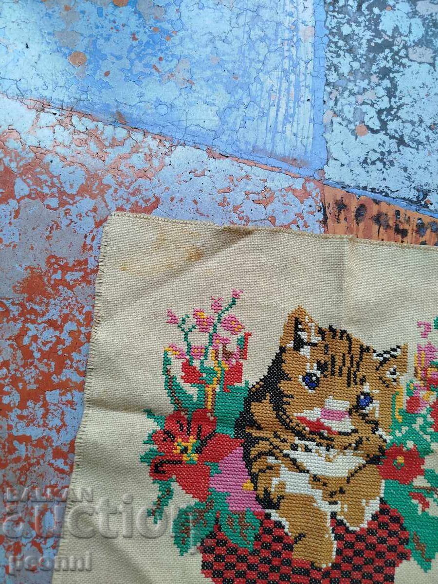 Ταπισερί με τιμή 28.00 BGN | € 14.32