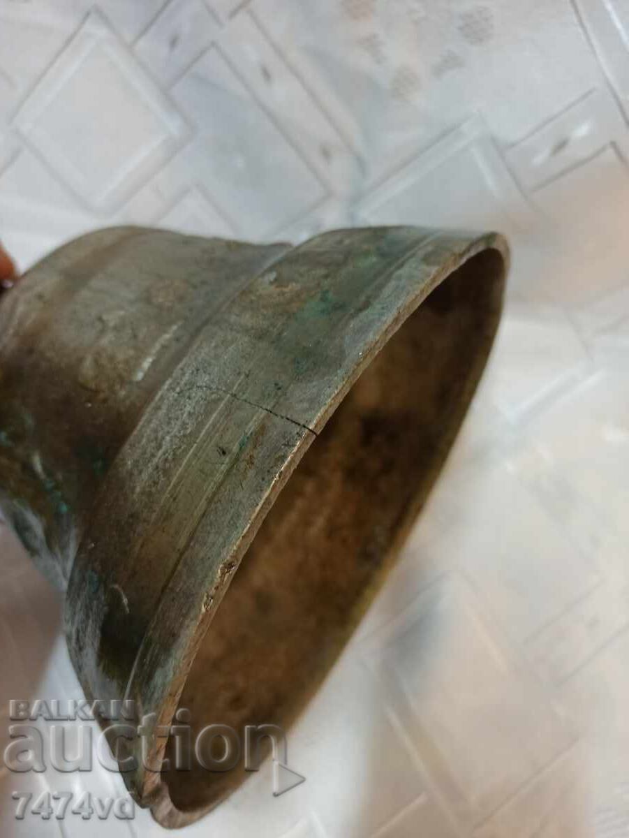 ГОЛЯМА СТАРА МАСИВНА КАМБАНА 1945 - 5