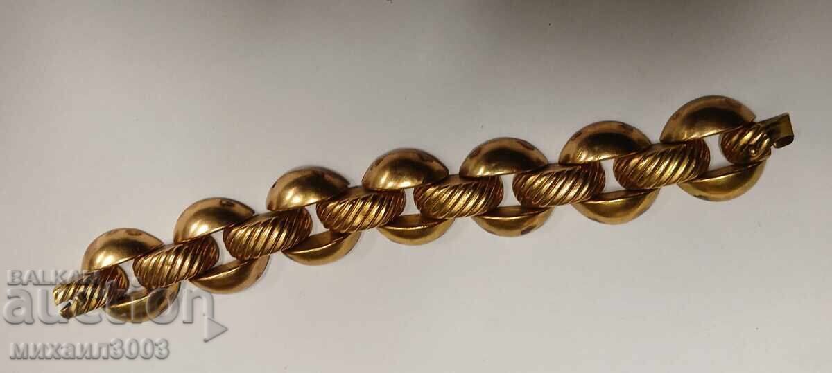 Retro Gold-Plated Bracelet with price € 101.75 | 199.01 BGN