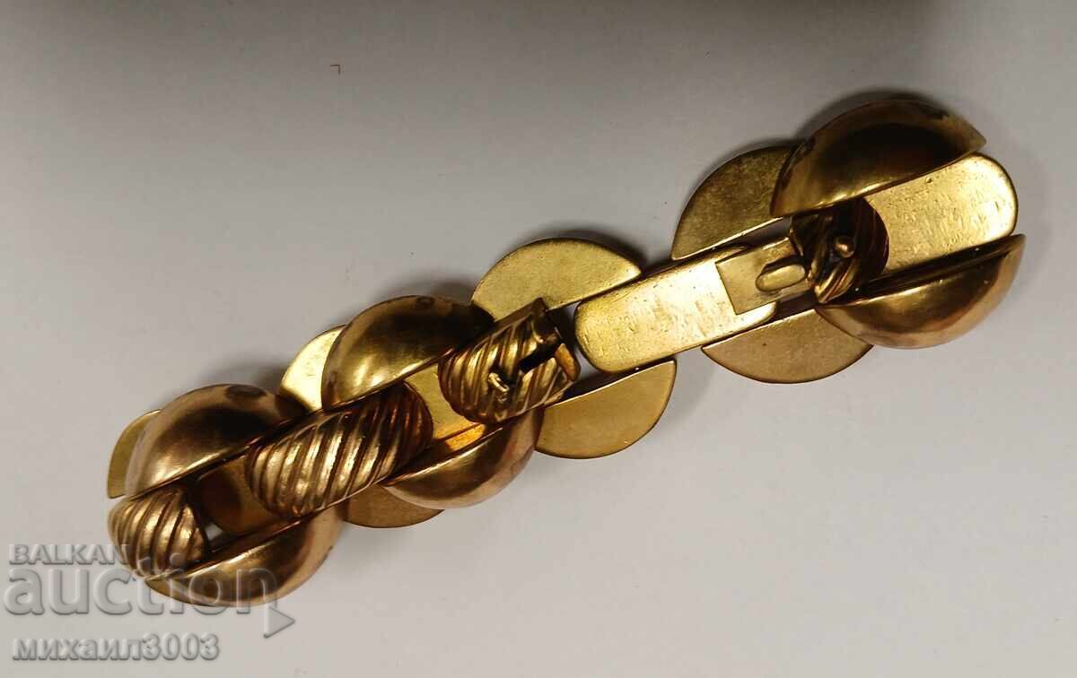 Delivery of Retro Gold-Plated Bracelet