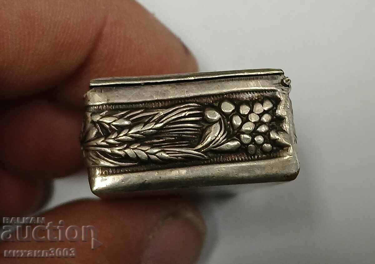 Δημοπρασία Αντίκα κουτί φαρμάκων