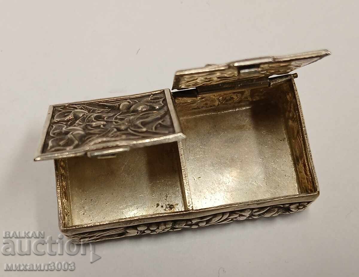 Αντίκα κουτί φαρμάκων - 7