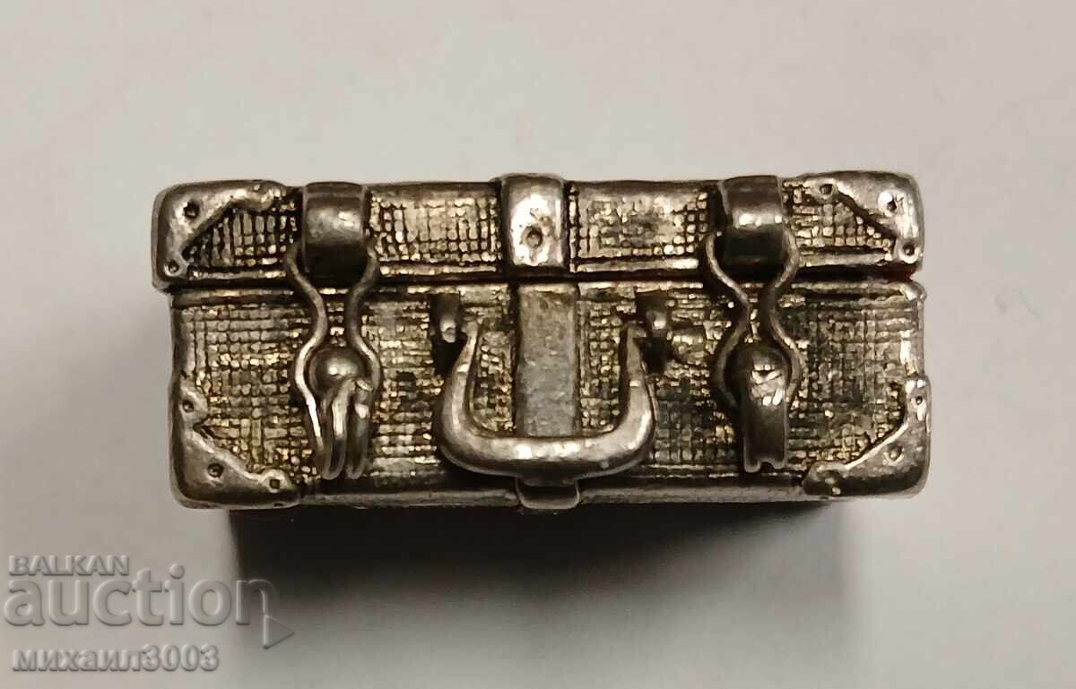 Αντίκα κουτί με τιμή 120.00 BGN | € 61.36 Αντίκα κουτί με τιμή 120.00 BGN | € 61.36