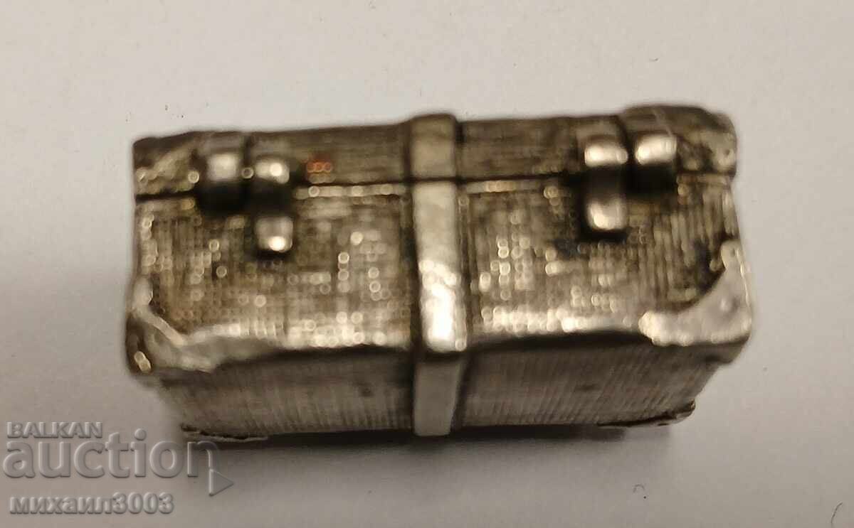 Δημοπρασία Αντίκα κουτί Δημοπρασία Αντίκα κουτί