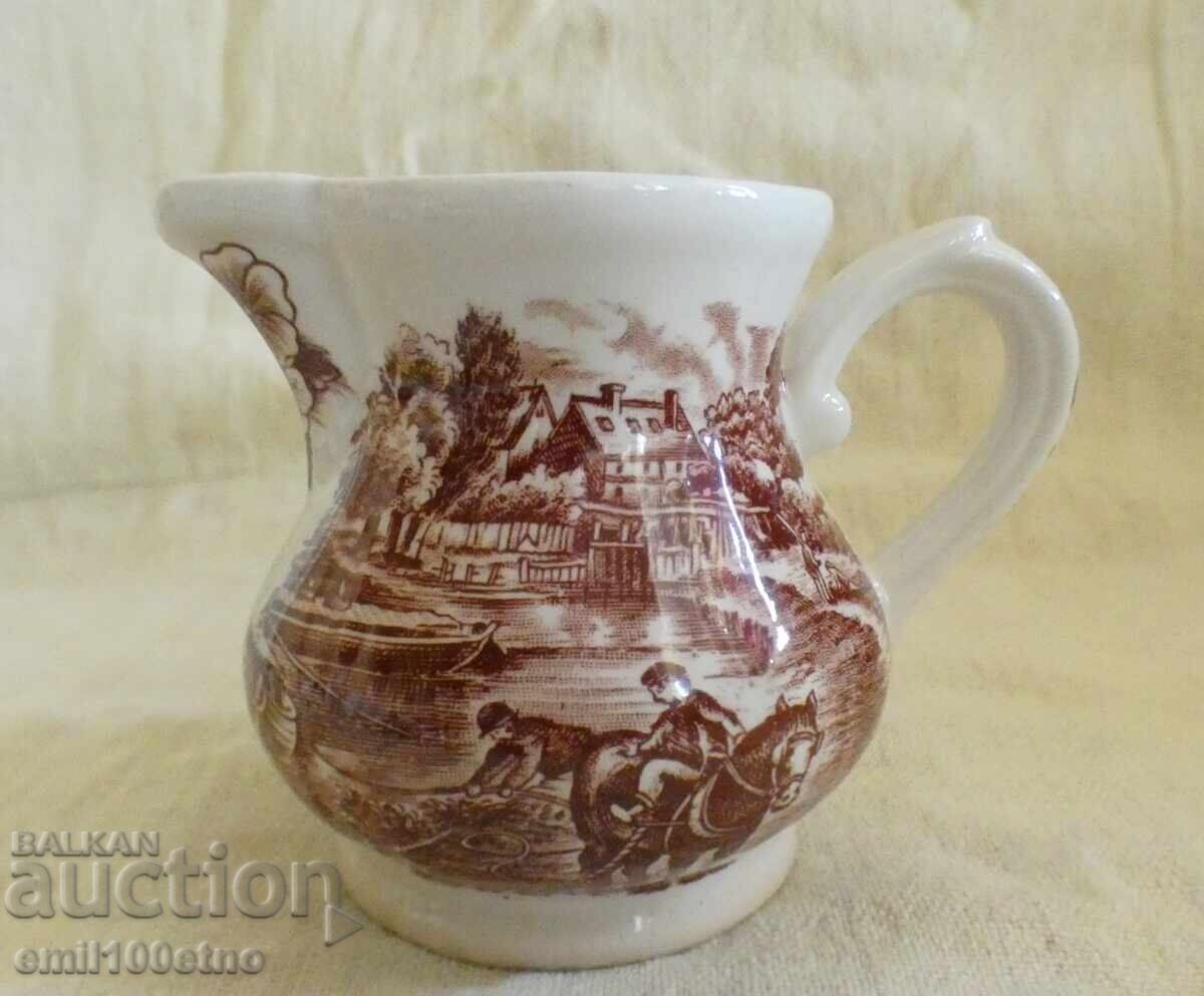 Κανάτα για γάλα - λατιέρα πορσελάνη Staffordshire Αγγλία Κανάτα για γάλα - λατιέρα πορσελάνη Staffordshire Αγγλία