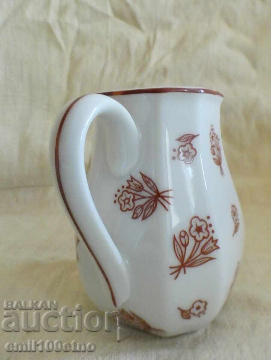 Auction  Milk jug - latte art pitcher porcelain PRESTIGE PLACE Japan