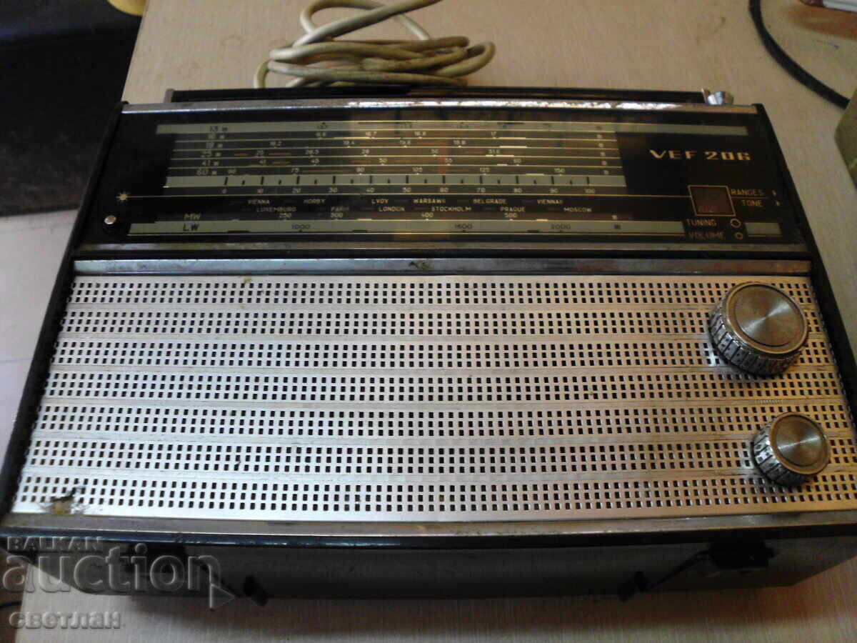 βεφ--εργάζεται βεφ--εργάζεται