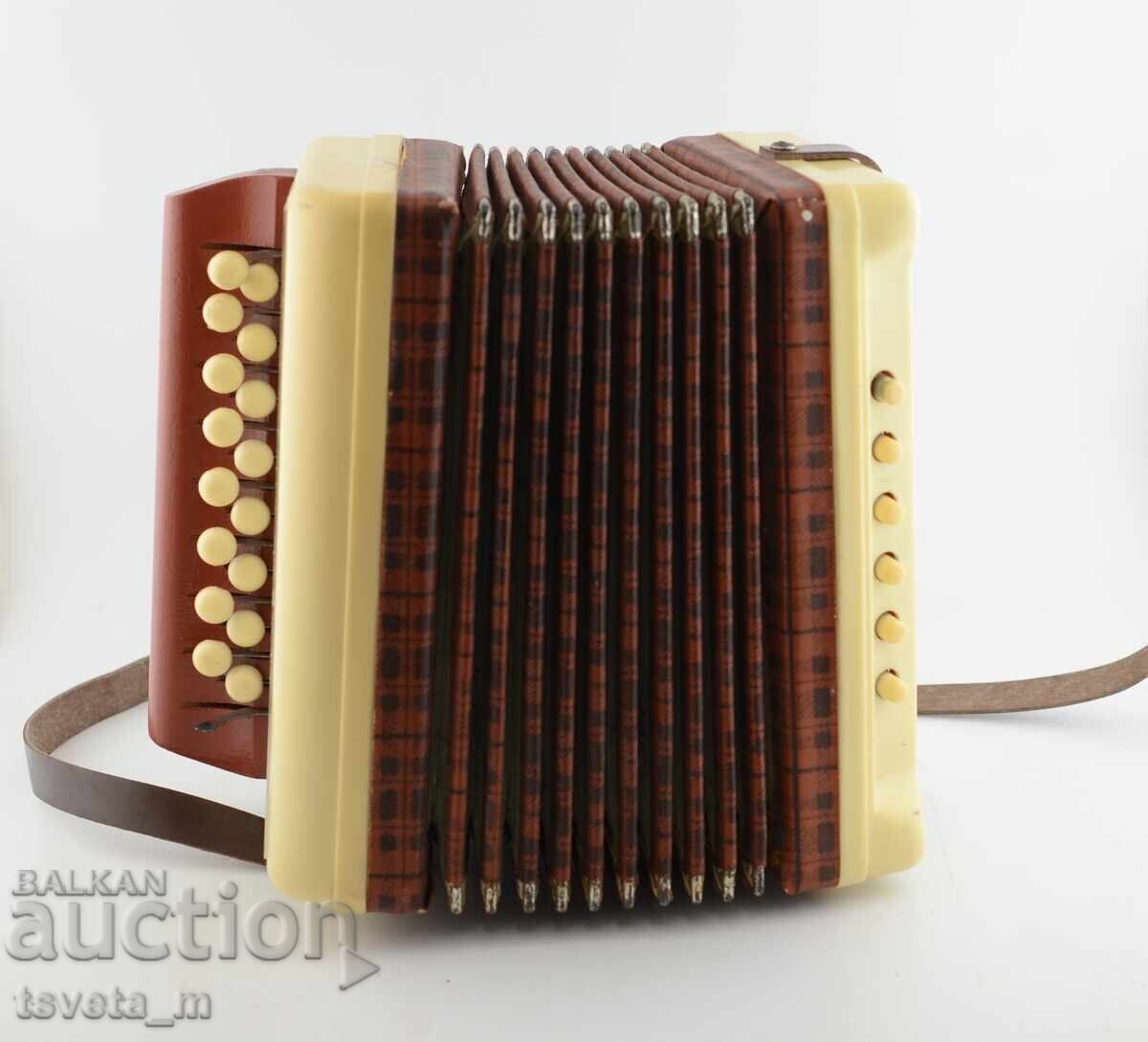 Δημοπρασία Ακορντεόν ΑΚΚΟΡΔ παιδικά παιχνίδια σοσιαλισμός ΕΣΣΔ