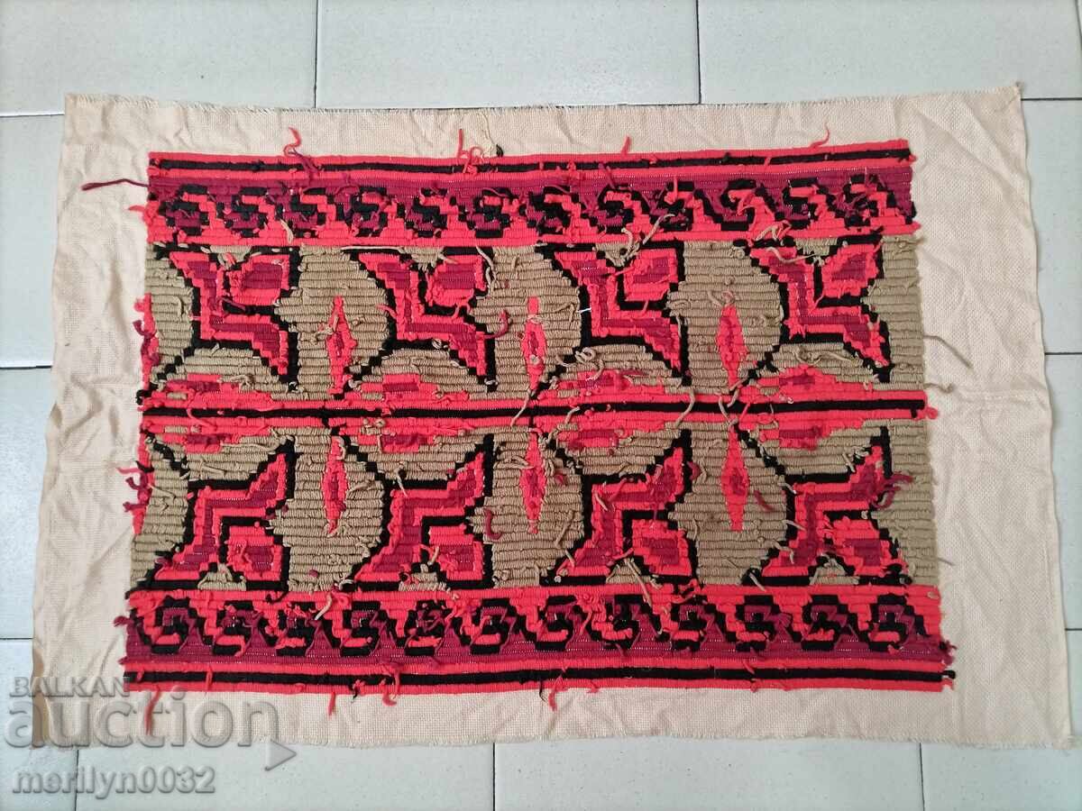 Embroidery for a pillowcase costume - 6 Embroidery for a pillowcase costume - 6