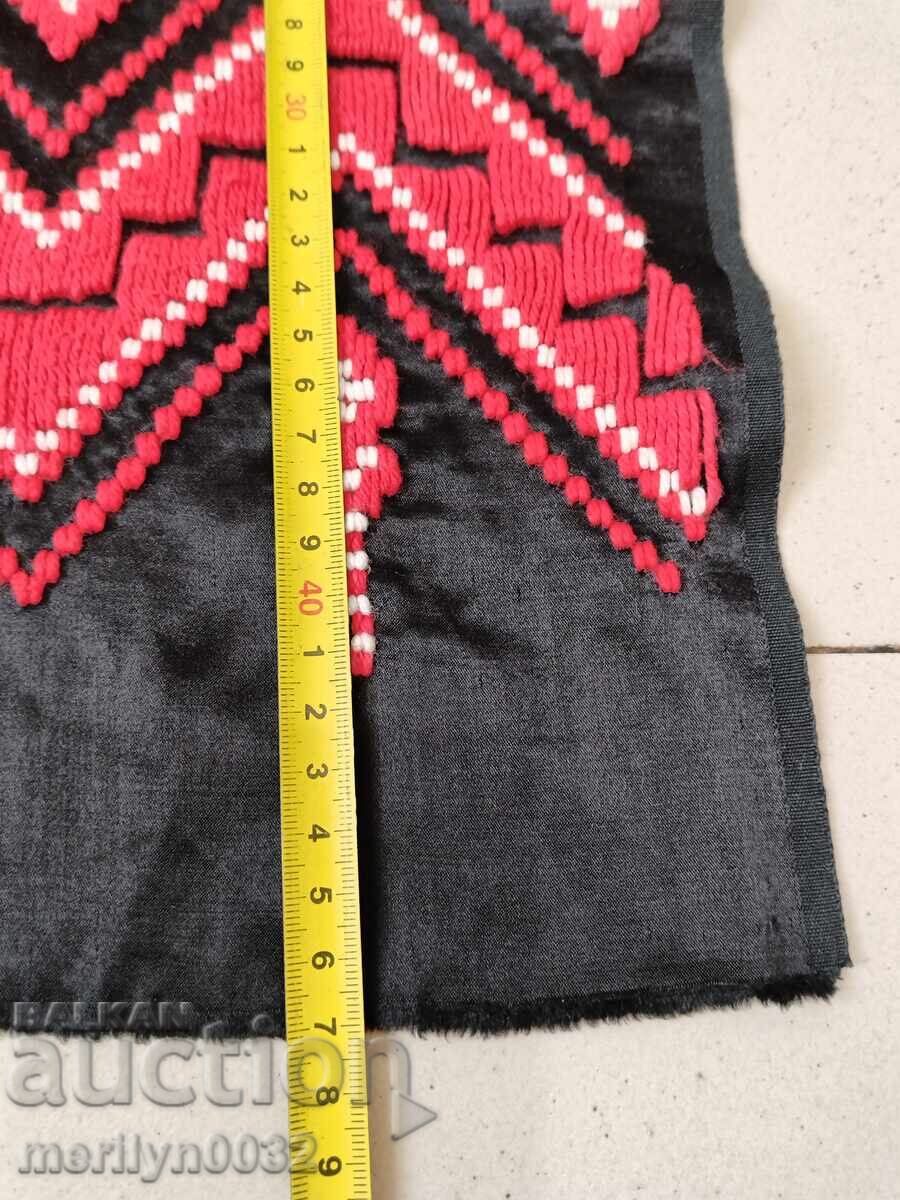 Κέντημα για μαξιλαροθήκη κοστουμιών - 5