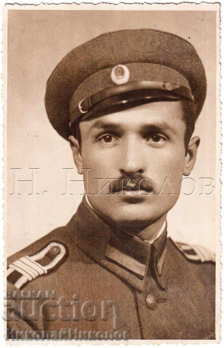 ΠΑΛΙΑ ΦΩΤΟΓΡΑΦΙΑ ΣΤΡΑΤΙΩΤΗ ΣΕ ΣΤΟΥΝΤΙΟ Ε003