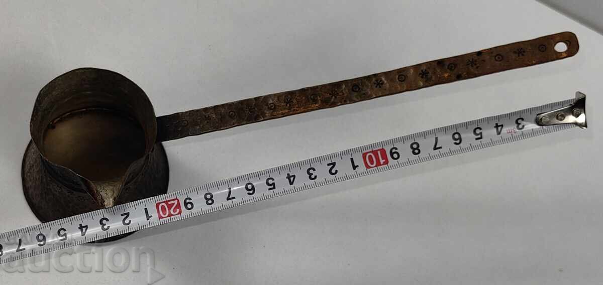 COPPER COFFEE POT, TEAPOT, COPPER VESSEL, COFFEE, RAKIYA with price 15.00 BGN | € 7.67 COPPER COFFEE POT, TEAPOT, COPPER VESSEL, COFFEE, RAKIYA with price 15.00 BGN | € 7.67