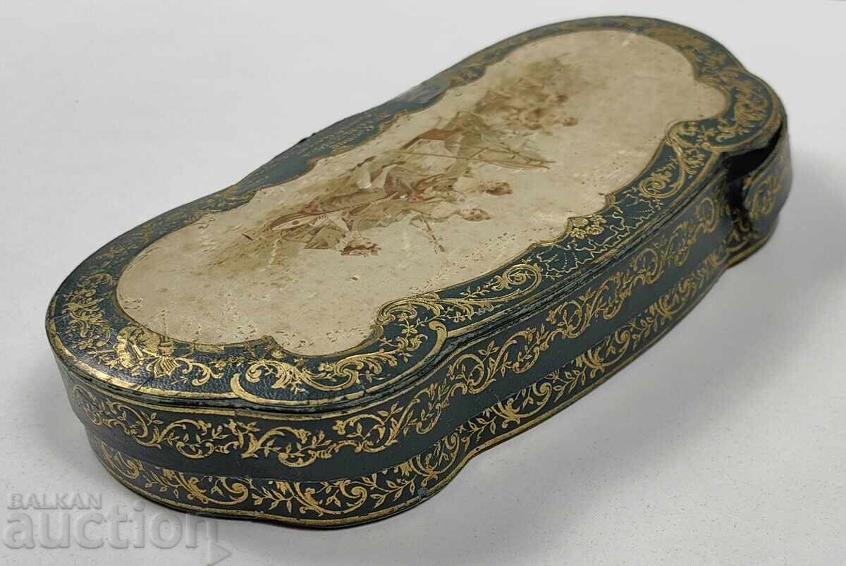 EARLY 20TH CENTURY OLD BOX CASE MARKED - 5