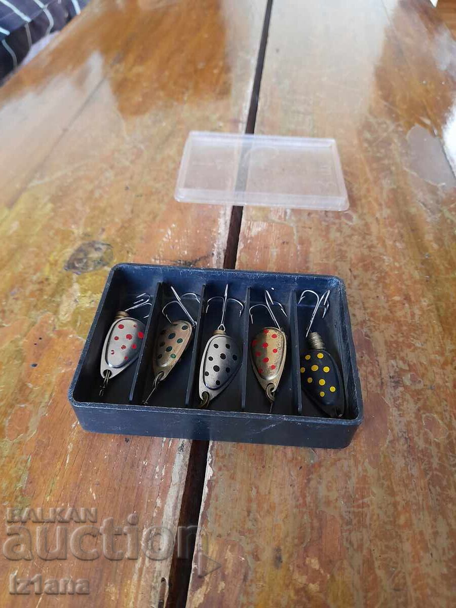 Old shine, shine with price 70.00 BGN | € 35.79