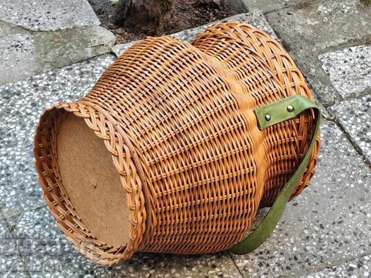 Woven Basket from Natural Rattan - 6 Woven Basket from Natural Rattan - 6