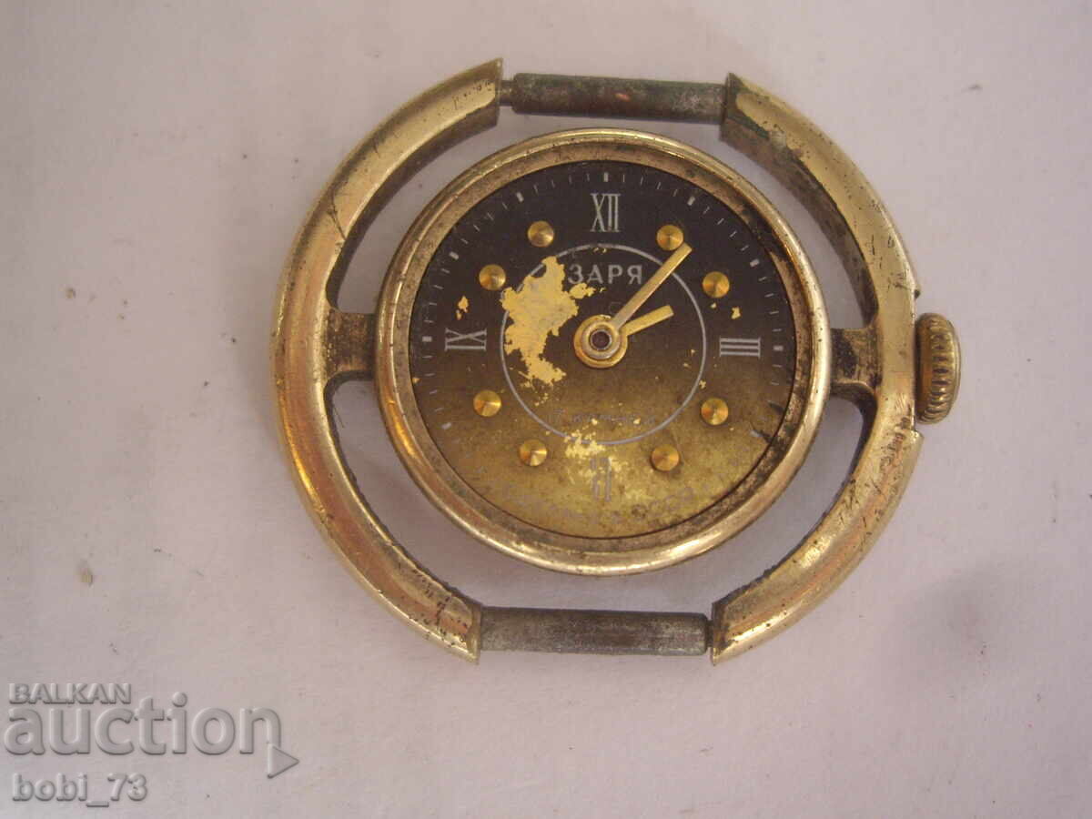 Star damski pozlaten chasovnik Star damski pozlaten chasovnik