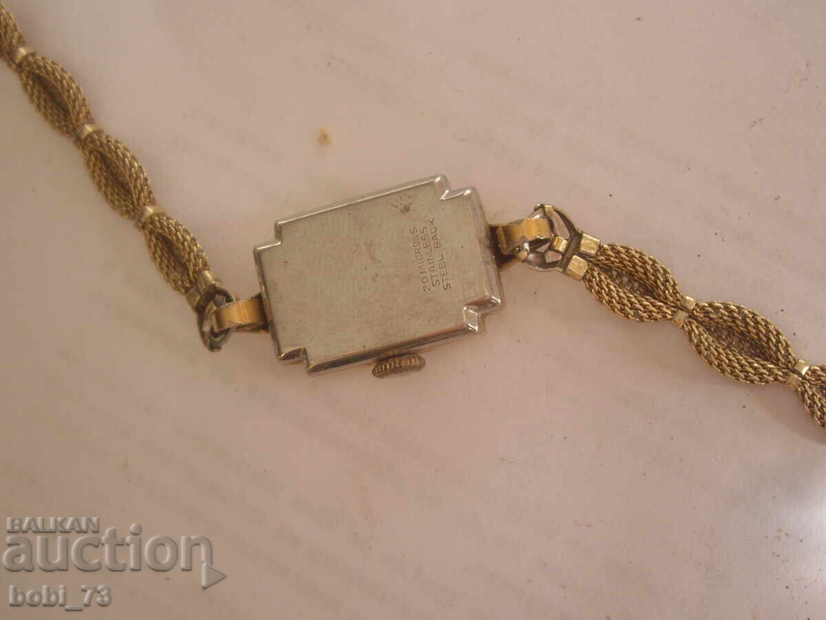 Star damski pozlaten chasovnik με τιμή 40.00 BGN | € 20.45