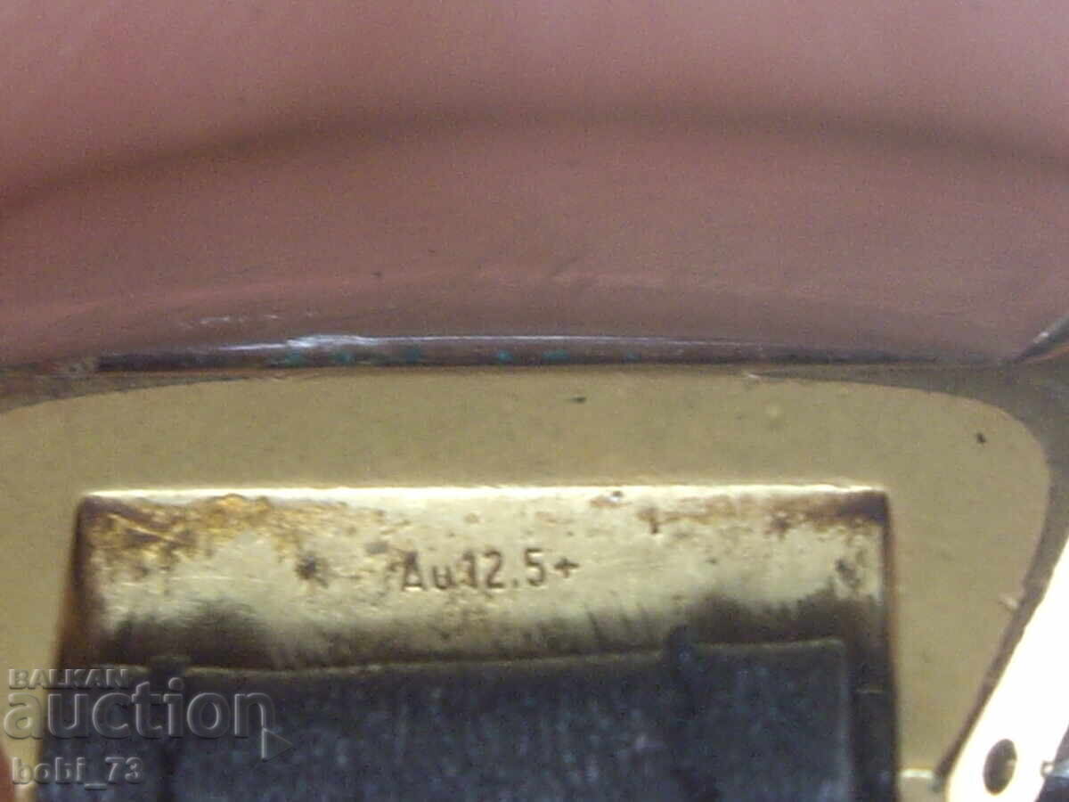 Аукцион Стар дамски позлатен часовник Аукцион Стар дамски позлатен часовник