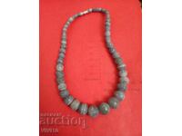 Αρχαίο κολιέ από ακουαμαρίνα