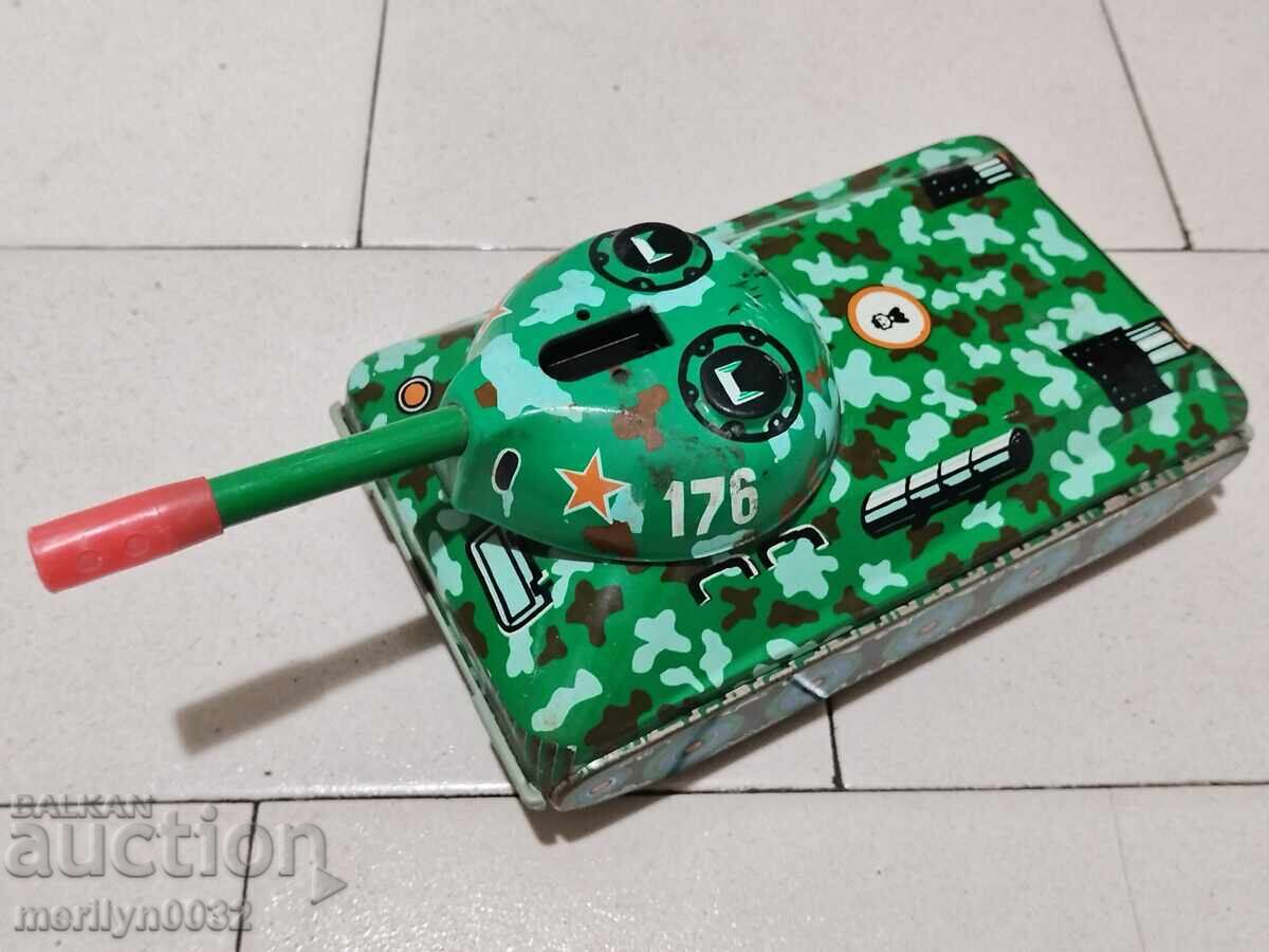 Παράδοση Παιδικό μεταλλικό παιχνίδι τανκ