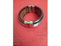 Αρχαίο βραχιόλι, κέρατο βουβαλιού