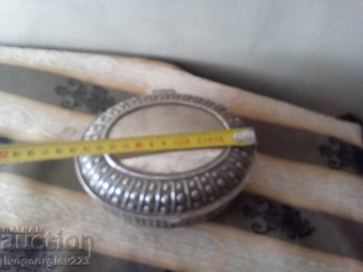 Cutie de bijuterii argintată cu preț 45.00 BGN | € 23.01