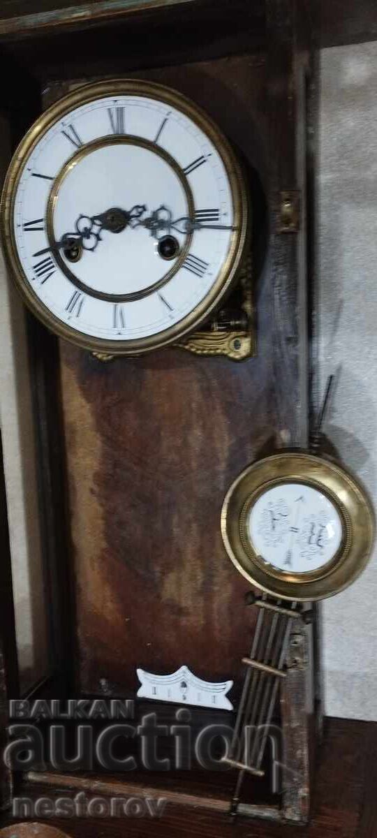 СТЕНЕН ЧАСОВНИК "ГУСТАВ БЕКЕР" ГЕРМАНИЯ с цена 101.00 лв. | € 51.64