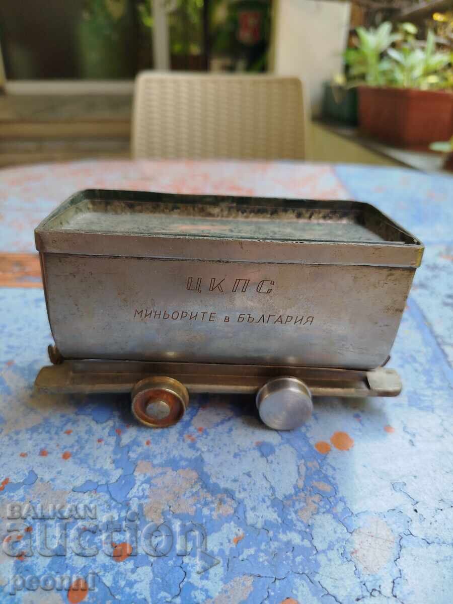 Βαγονέτα TSKPS για τους ανθρακωρύχους στη Βουλγαρία