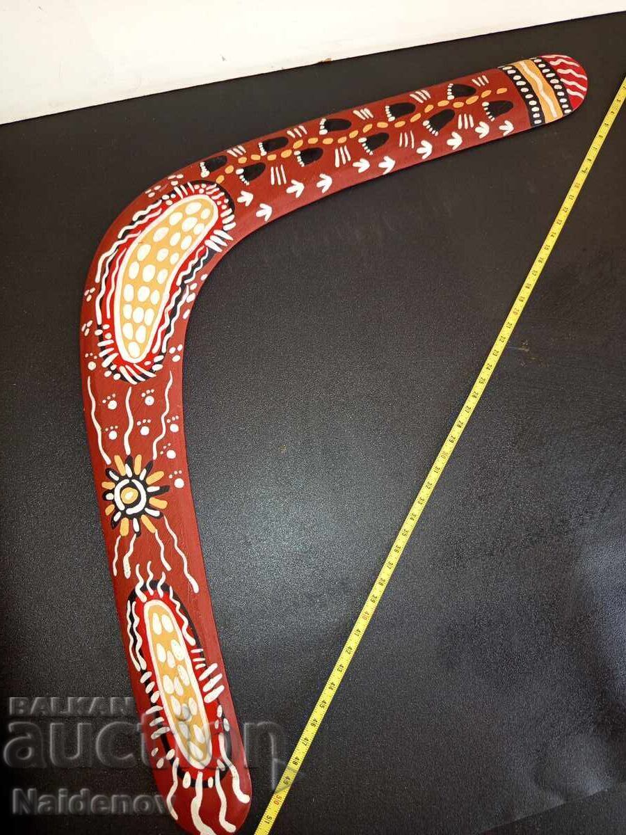 Auction  African wooden boomerang