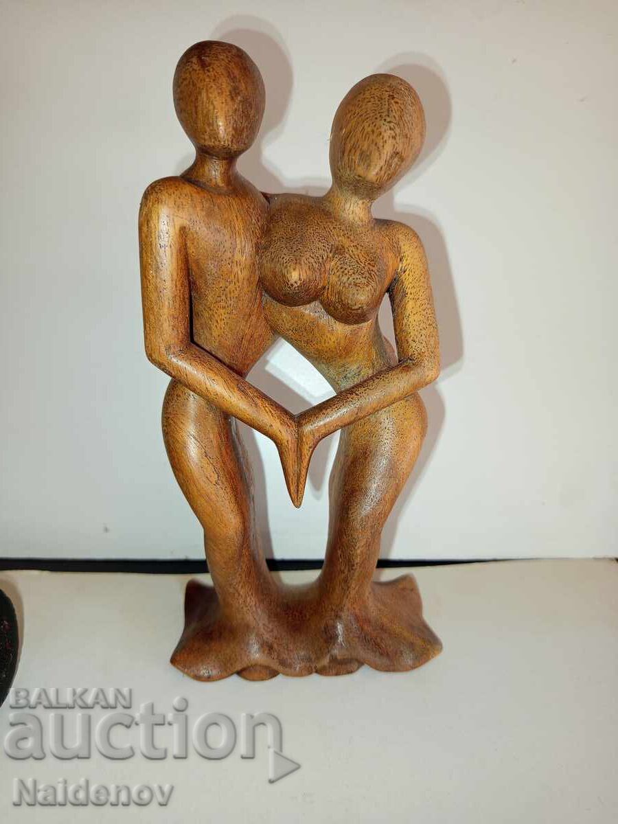 Sculptură din lemn - dragoste cu preț 100.00 BGN | € 51.13